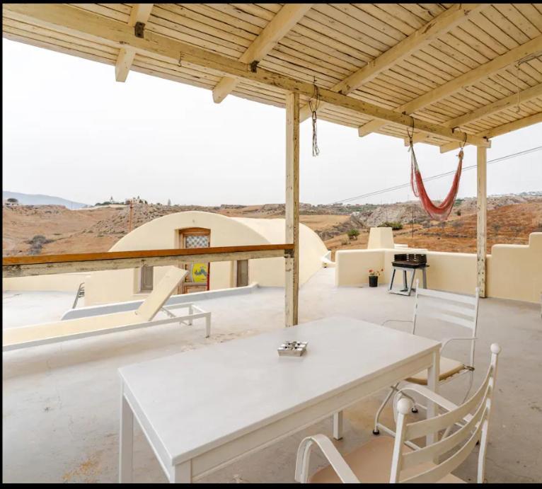 Drakkar Houses Fira  Exterior foto